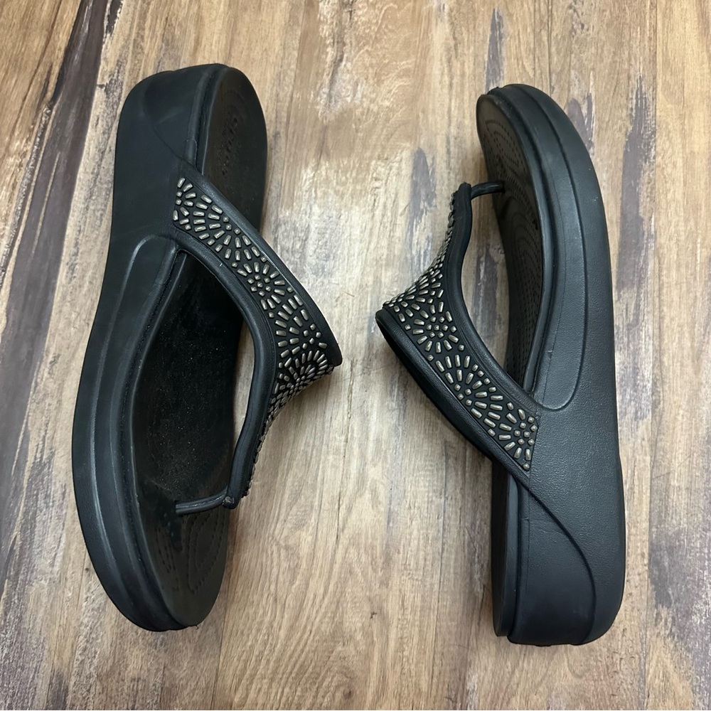 Crocs Sandals Monterey Diamante Flip Flops Dual Comfort Wedge - Picture 7 of 9